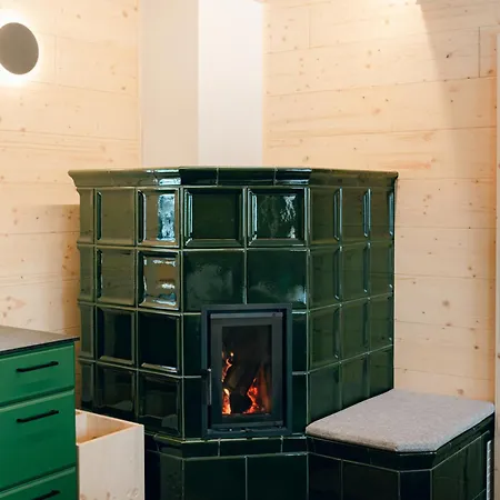 Lepenatka With Sauna - I Feel Alps