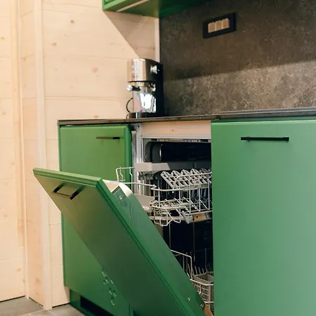 Lepenatka With Sauna - I Feel Alps Stahovica