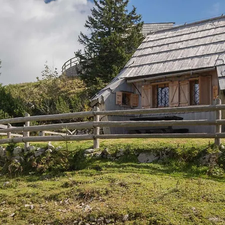 Dom wakacyjny Lepenatka With Sauna - I Feel Alps Stahovica