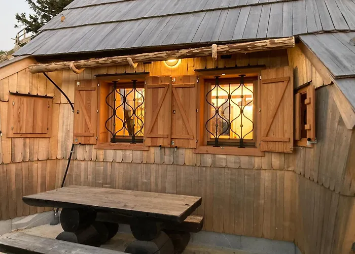 Lepenatka With Sauna - I Feel Alps