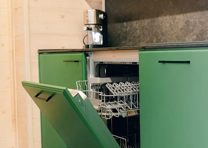 Lepenatka With Sauna - I Feel Alps Stahovica